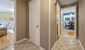 745 Rustic Ln, Cheshire, CT 06410