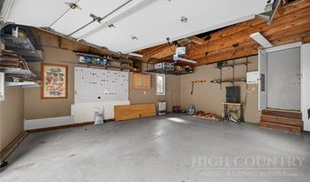 243 Ironwood Dr, Banner Elk, NC 28604