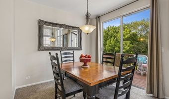 1410 Grandview Ct 1410, Algonquin, IL 60102