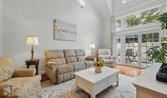 67 Southwick Ct 67, Cheshire, CT 06410