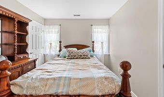 112 CENTRAL Pkwy, Aylett, VA 23009