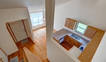 5158 Ridge Oak Dr, Madison, WI 53704