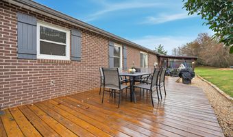 270 Bogey Dr, Abingdon, VA 24211