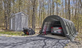 80 Maple St, Acton, ME 04001