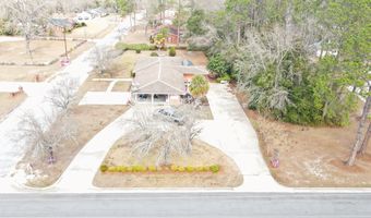 701 Smallee St, Alma, GA 31510
