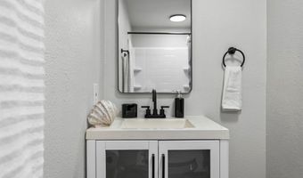 88 Live Oak St, Alvarado, TX 76009