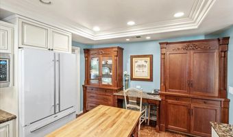 2927 Circle Dr, Escondido, CA 92029