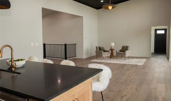 778 Lake Viking Ter, Altamont, MO 64620