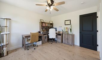 1479 Main St, Acushnet, MA 02743