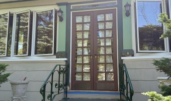 49 Onderdonk Ave, Albany, NY 12208