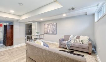 4003 AMES St NE, Washington, DC 20019