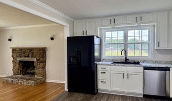 6897 HWY 52, Beattyville, KY 41311