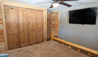 8854 River Dr, Angora, MN 55703