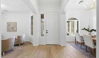 1689 E IRIS Dr, Chandler, AZ 85286