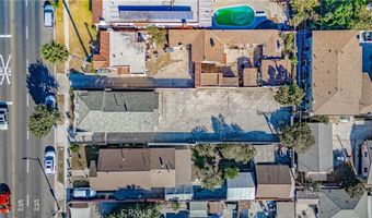 8464 California Ave, South Gate, CA 90280