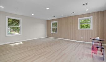 129 Owens Station Rd, Alloway, NJ 07418