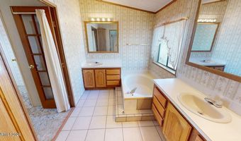 310 Bastian Rd, Battle Mountain, NV 89820