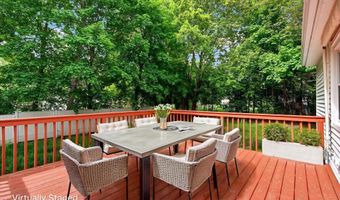 6 Marbil Rd, Danbury, CT 06811