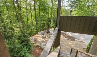 205 Autumn Valley Ln, Scaly Mountain, NC 28775