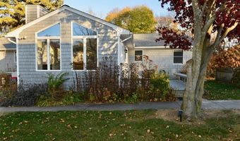55 Vinton Ave 1, Cranston, RI 02920