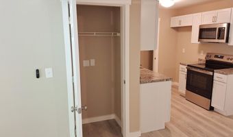 241 Hildred Dr, Burlington, VT 05401