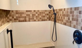 9 Ridge Rd, Atlantic, IA 50022