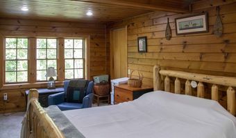 11 N Shore Rd, Chester, NH 03036