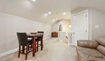 25792 RACING SUN Dr, Aldie, VA 20105