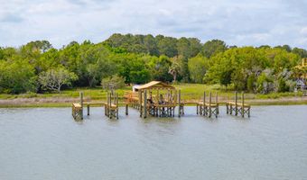 8042 Mariners Lndg, Awendaw, SC 29429