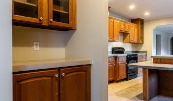 268 Lemon Ridge Ln, Appomattox, VA 24522