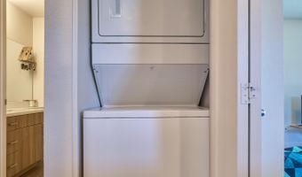 61 S Mountain Ave, Ashland, OR 97520