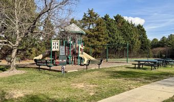 1633 Shepherds Glade Dr, Apex, NC 27523