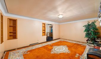 270 Benton St, Austintown, OH 44515