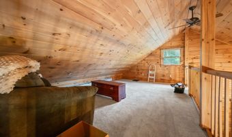 81 Pine Valley Rd, Bethlehem, NH 03574