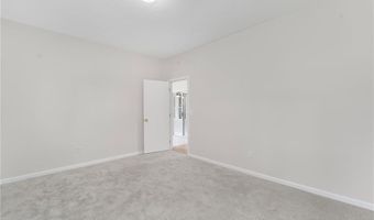 91 Warren Ave, Cranston, RI 02920