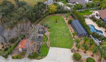 2740 Los Alisos Dr, Fallbrook, CA 92028