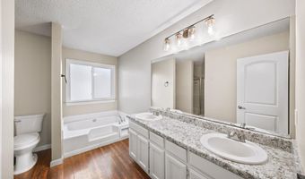 1528 Oakleaf Dr, Auburn, GA 30011