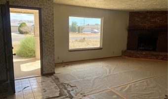 22764 Powhatan Rd, Apple Valley, CA 92308