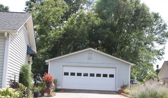 1170 Hanging Rock Rd, Boiling Springs, SC 29316