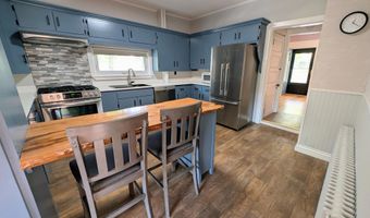 134 Kenduskeag Ave, Bangor, ME 04401