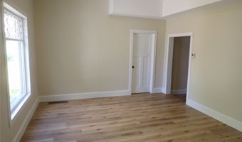 1511 Lynn Ave, Altoona, WI 54720