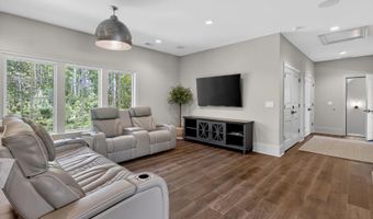 1484 Old Rosebud Trl, Awendaw, SC 29429