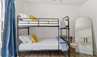 782 Water St, Biloxi, MS 39530