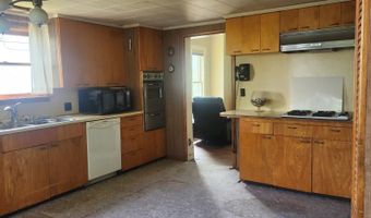 311 S Superior St, Angola, IN 46703