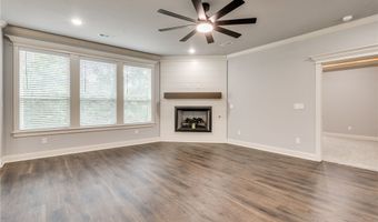 27 Brierfield Ln, Bella Vista, AR 72714