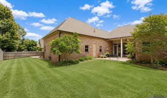 17744 Pecan Shadows Dr, Baton Rouge, LA 70810