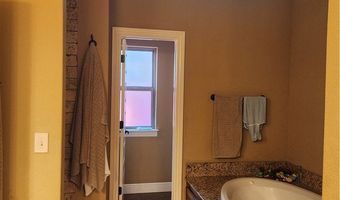 1705 SW Hayfield Ave, Bentonville, AR 72713