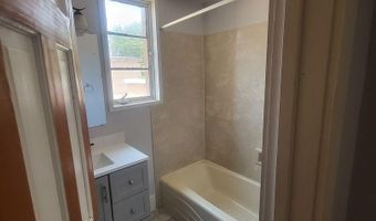 423 Princeton Dr SE A, Albuquerque, NM 87106