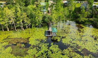 2684 LAKEVIEW Cir, Alford, FL 32420