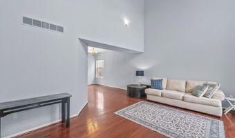 1696 Reserve Ct, Ann Arbor, MI 48103